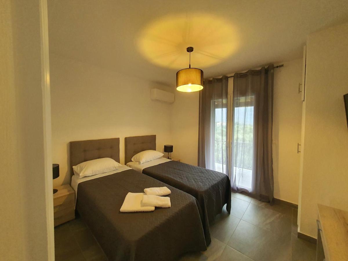 Bella De Lux Residence Kato Korakiana Екстер'єр фото