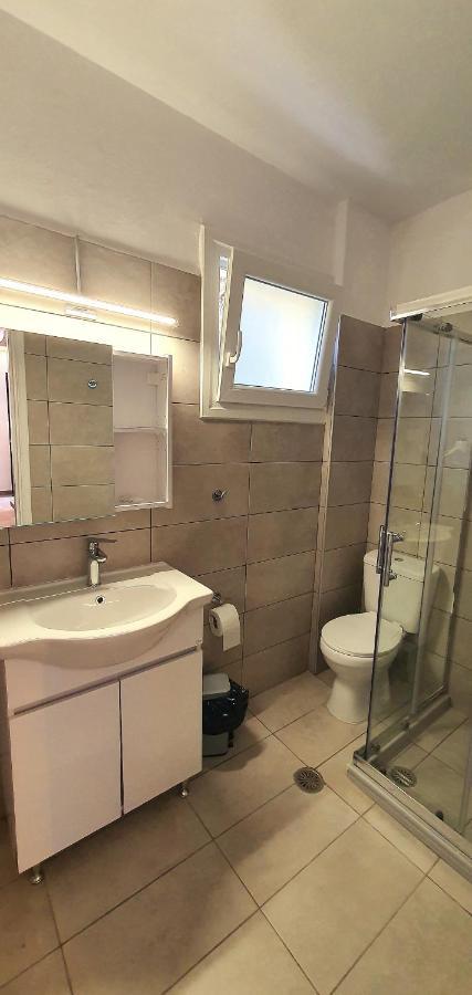 Bella De Lux Residence Kato Korakiana Екстер'єр фото